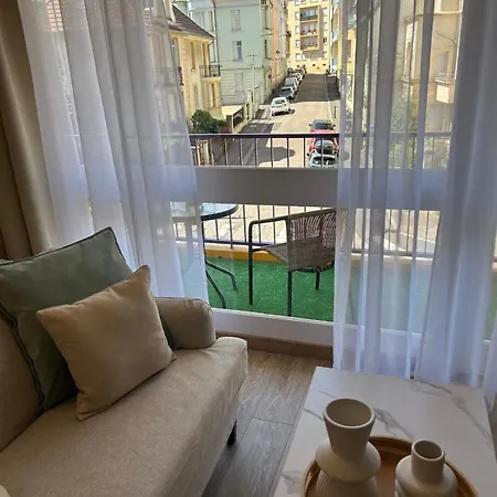 Sofi Appart-hotel, Balcon, Parking Prive Lägenhet *