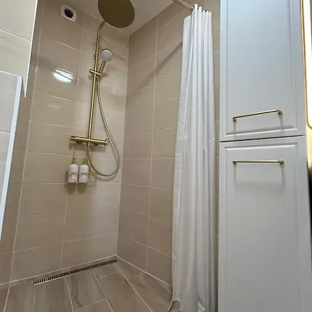 Appartamento Sofi Appart-hôtel, Balcon, Parking Privé
