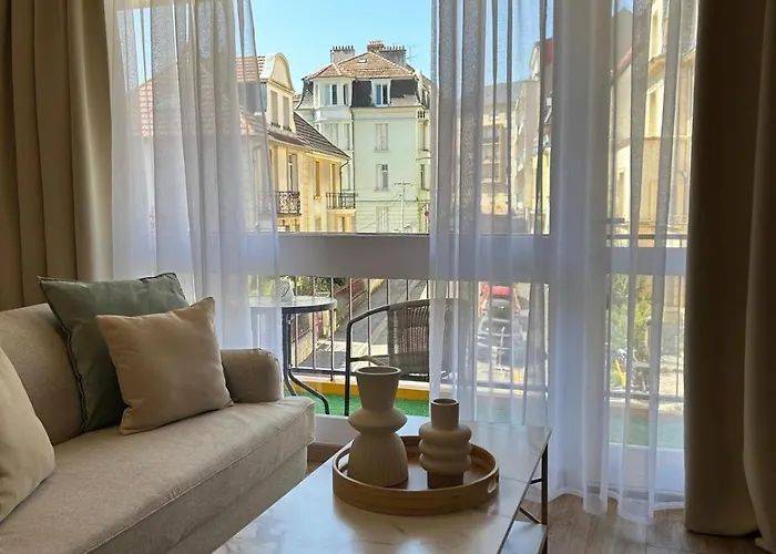 Sofi Appart-hotel, Balcon, Parking Prive Mety